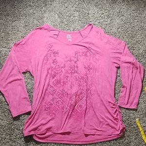 ❌Long sleeve tee size 3x 22w/24w